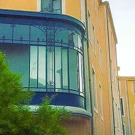 Hotel Le Retro Mirabeau